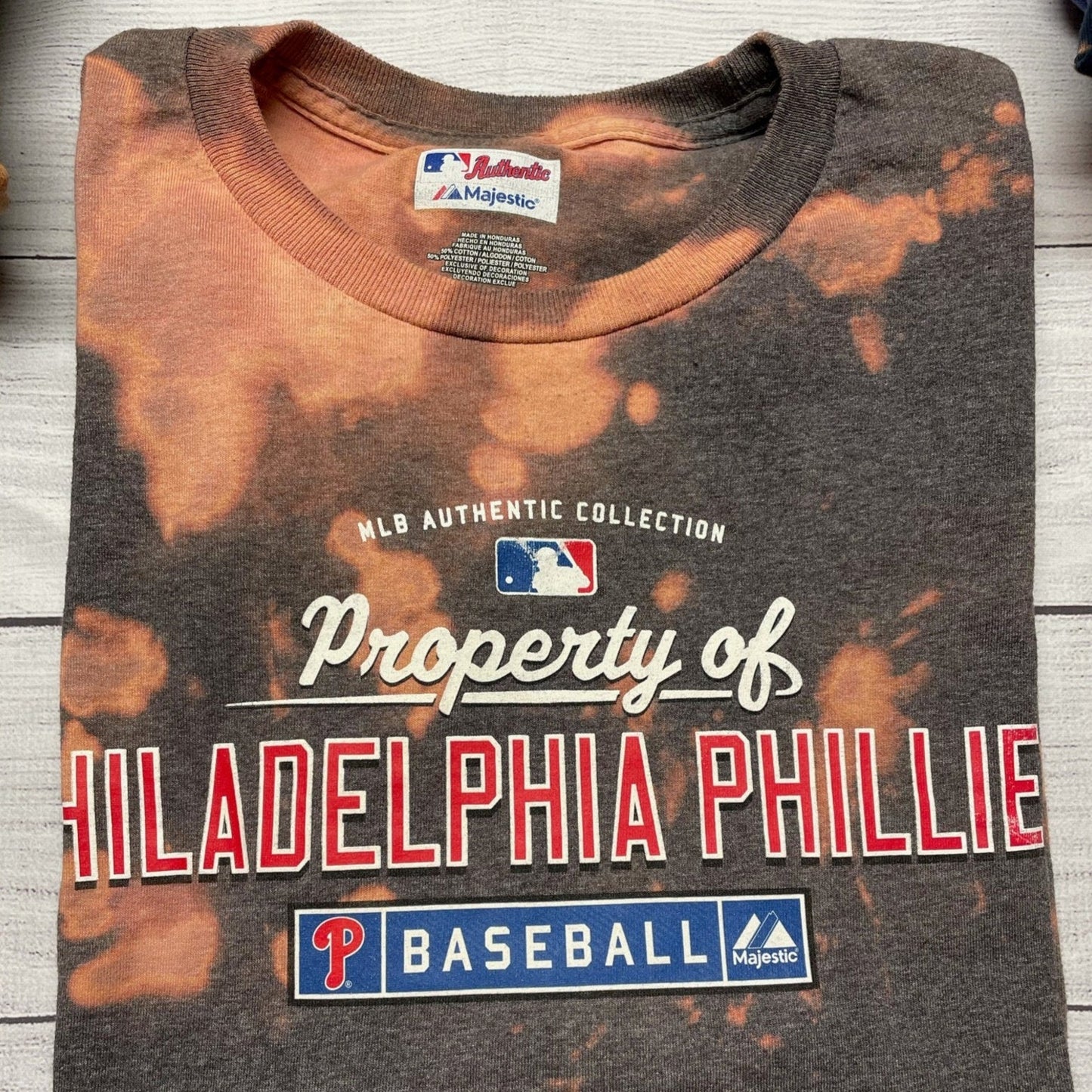 Philadelphia Phillies Bleach-dyed Tee